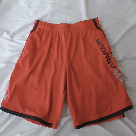 Under Armour Boy's Red Athletic Shorts - Picture 1 of 2